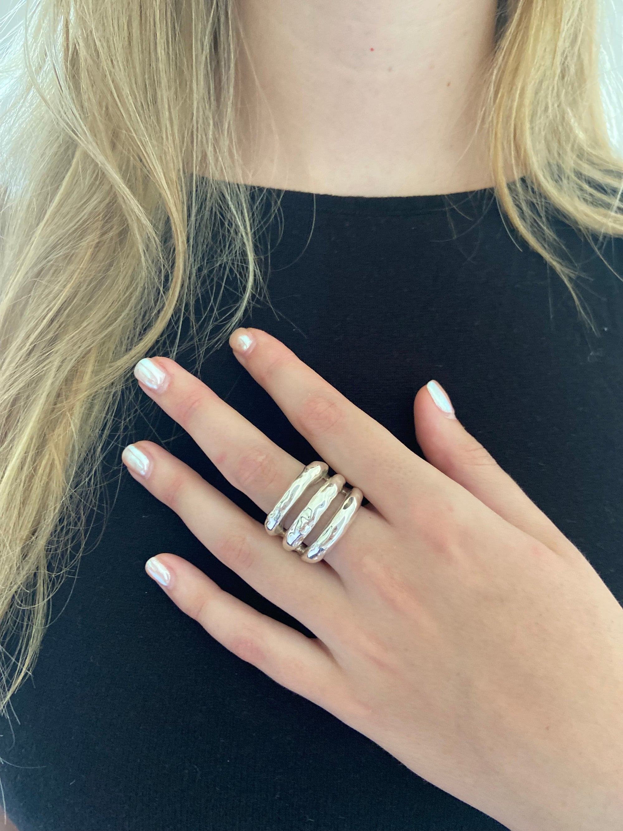 THREE’S A PARTY RING